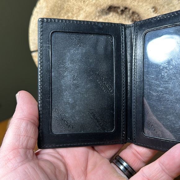COACH Men’s Vintage Card Wallet - Picture 7 of 11